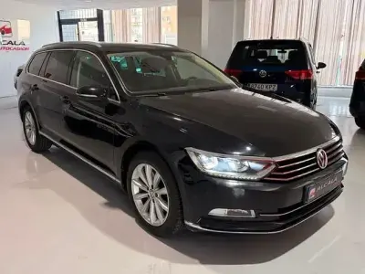 Usado VW Passat Advance 150 CV (110 kW) 2018 Negro Familiar