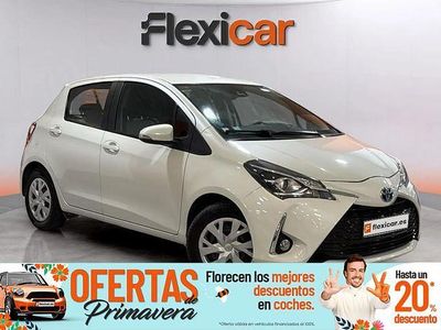 Usado Toyota Yaris Business Edition 69 CV (50 kW) 2019 Blanco Berlina