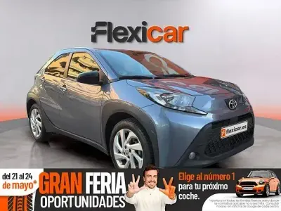 Occasion Toyota Aygo 72 PK (52 kW) 2024 Grijs