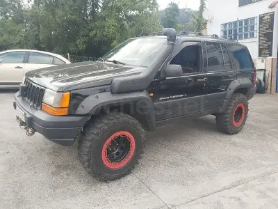 Usado Jeep Grand Cherokee Limited 115 CV (84 kW) 1998 Negro SUV