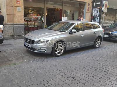 Gris / plata Usado 2013 Volvo V60 Familiar | 4500 €