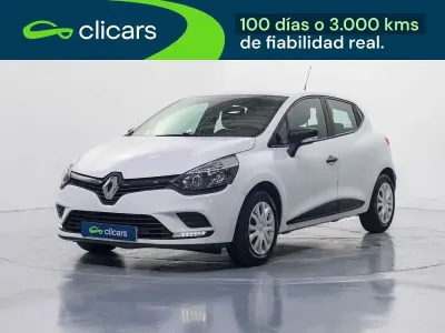 Usado Renault Clio LIMITED 75 CV (55 kW) 2017 Blanco Utilitario