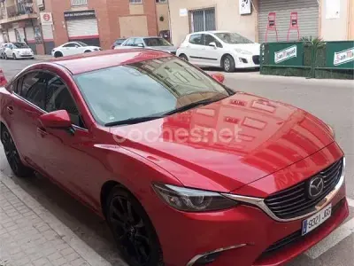 Usado Mazda 6 Luxury 175 CV (128 kW) 2015 Rojo Berlina