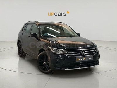 Usado VW Tiguan Sportline 150 CV (110 kW) 2022 Negro SUV