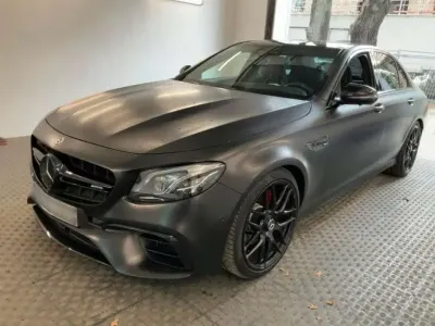 Usado Mercedes E63 AMG AMG 571 CV (419 kW) 2019 Negro Berlina