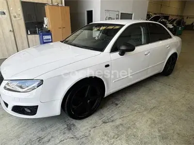 Usado Seat Exeo Ecomotive 143 CV (105 kW) 2012 Blanco Berlina