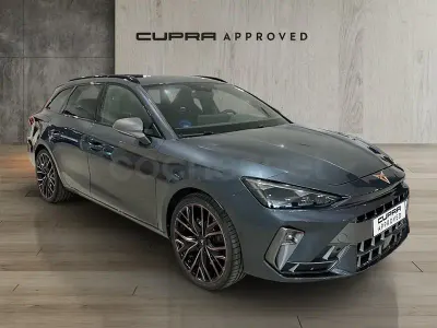 Usado Cupra Leon VZ 272 CV (200 kW) 2024 Gris / plata Familiar