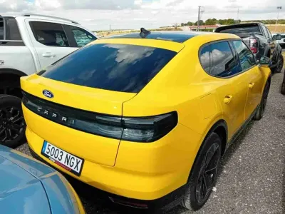 Usado Ford Capri Premium 250 kW (340 CV) 2025 Amarillo SUV