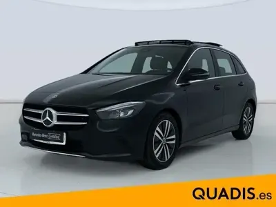 Usado Mercedes B200 150 CV (110 kW) 2021 Negro Utilitario