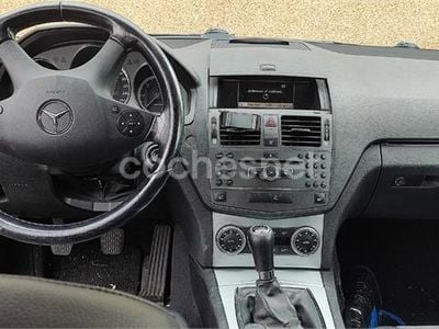 Mercedes C200