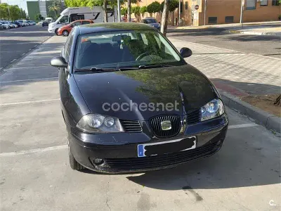 Usado Seat Cordoba Reference 85 CV (62 kW) 2008 Negro Berlina