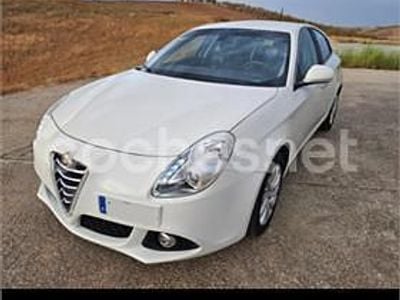 Usado Alfa Romeo Giulietta Distinctive 105 CV (77 kW) 2015 Blanco Berlina