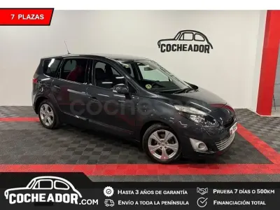 Usado Renault Grand Scénic Dynamique 130 CV (95 kW) 2011 Gris / plata Monovolumen