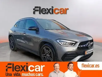 Usado Mercedes GLA200 163 CV (119 kW) 2020 Gris SUV