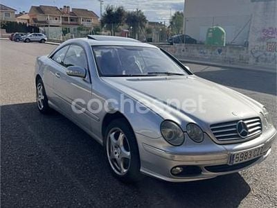 Usado Mercedes CL500 306 CV (225 kW) 2003 Gris / plata Coupe