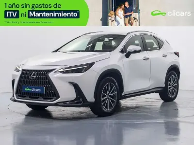 Usado Lexus NX300h Business Edition 197 CV (144 kW) 2022 Blanco SUV