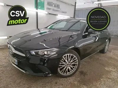 Usado Mercedes CLA250e Shooting Brake 218 CV (160 kW) 2023 Negro Familiar