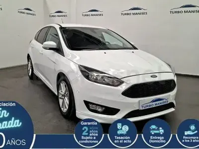 Usado Ford Focus Trend 125 CV (91 kW) 2018 Blanco Berlina