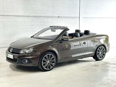 Usado VW Eos 211 CV (155 kW) 2012 Marrón Descapotable