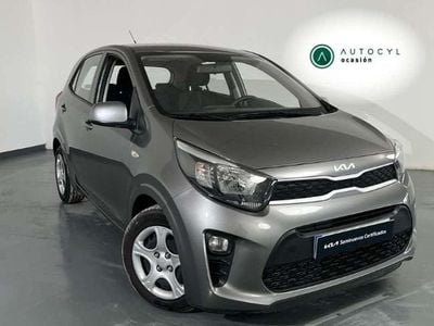 Usado Kia Picanto 63 CV (46 kW) 2024 Gris Utilitario