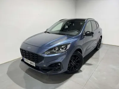 Usado Ford Kuga ST-Line X 190 CV (139 kW) 2023 Azul SUV