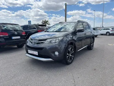 Käytetty Toyota RAV4
