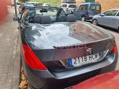 Usado Peugeot 308 CC Active 163 CV (119 kW) 2012 Marrón Descapotable