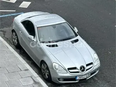 Usado Mercedes SLK200 163 CV (119 kW) 2009 Gris / plata Descapotable
