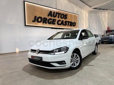 Usado VW Golf VII Advance 115 CV (84 kW) 2021 Blanco Utilitario