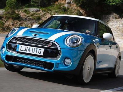 Usado Mini Cooper 136 CV (100 kW) 2014 Plateado Utilitario