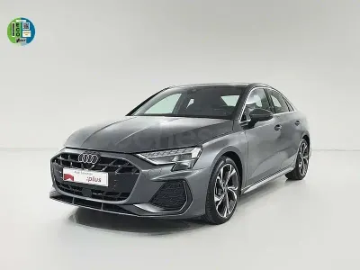 Usado Audi A3 S-Line 150 CV (110 kW) 2025 Gris / plata Berlina