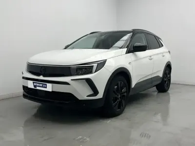 Usado Opel Grandland X GS Line 224 CV (164 kW) 2022 Blanco SUV