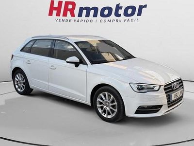 Usado Audi A3 Attraction 110 CV (80 kW) 2016