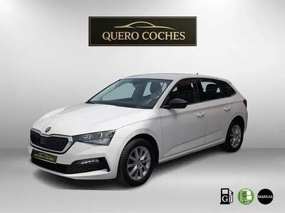 Usado Skoda Scala Ambition 110 HP (80 kW) 2021 Branco Citadino
