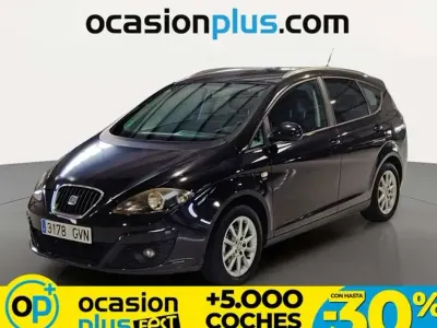 Usado Seat Altea XL Style 125 CV (91 kW) 2010 Negro Monovolumen