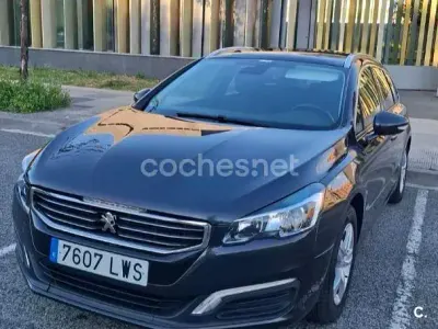 Usado Peugeot 508 SW Active 120 CV (88 kW) 2017 Negro Familiar