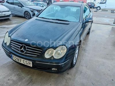 Azul Usado 2004 Mercedes CLK270 Avantgarde Coupe | 5495 € (Precio justo)