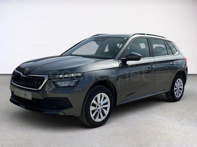 Usado Skoda Kamiq Ambition 150 CV (110 kW) 2023 Gris / plata SUV
