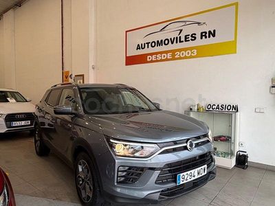 Usado Ssangyong (KGM) Korando 149 CV (109 kW) 2023 Gris / plata SUV