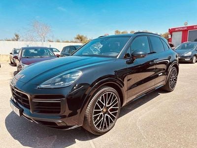 Usado Porsche Cayenne 551 CV (405 kW) 2020 Negro SUV