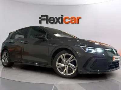 Usado VW Golf VIII R-line 131 CV (96 kW) 2024 Gris Berlina
