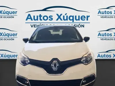 Usado Renault Captur Life 90 CV (66 kW) 2017 Beige SUV