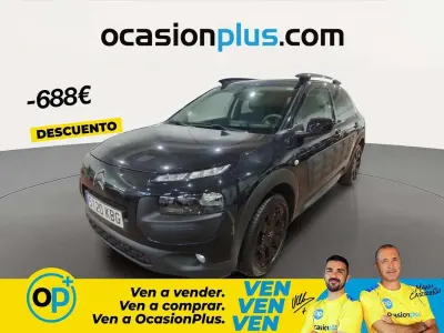 Usado Citroën C4 Cactus PureTech 110 CV (80 kW) 2017 Negro Utilitario