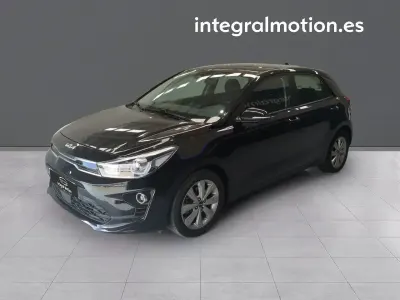 Usado Kia Rio 119 CV (87 kW) 2022 Negro