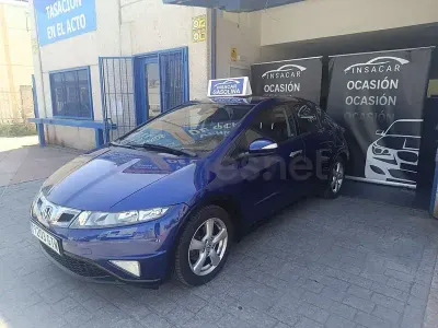 Usado Honda Civic Sport 100 CV (73 kW) 2010 Azul Berlina