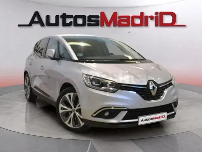 Usado Renault Scénic IV Zen 150 CV (110 kW) 2021 Gris / plata Monovolumen