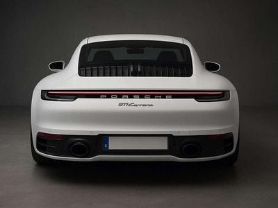 Porsche 911 Carrera