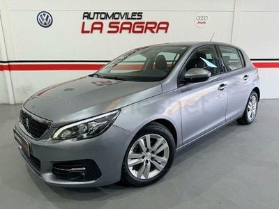Usado Peugeot 308 Business-Line 102 CV (75 kW) 2021 Gris / plata Berlina