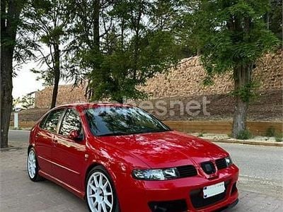 Rojo Usado 2004 Seat Leon Sport Berlina | 6500 € (Caro)