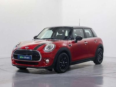 Usado Mini Cooper 136 CV (100 kW) 2017 Rojo Utilitario